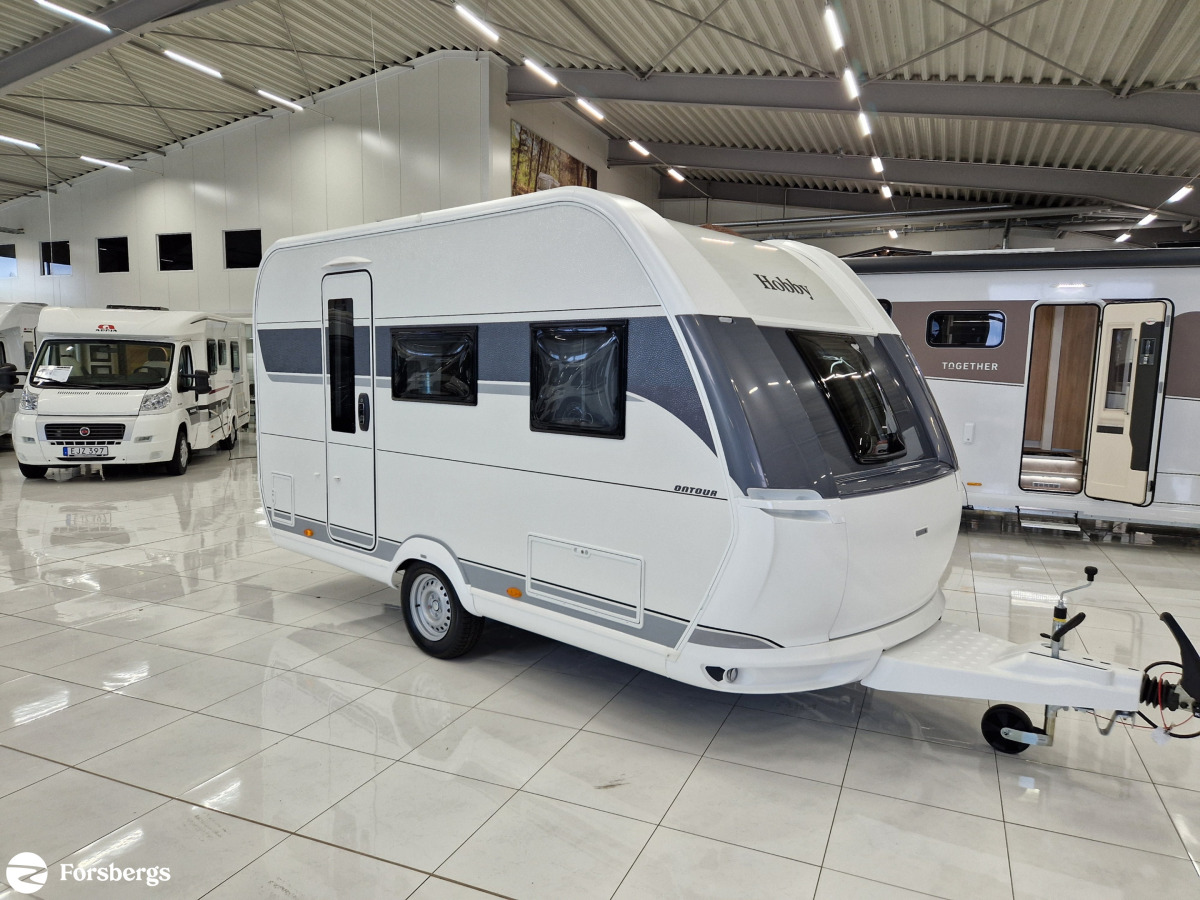Hobby 390 SF On Tour // 1200 kg totalvikt, bild 17 av 21