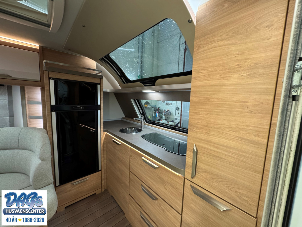 Knaus Südwind 650 PXB, bild 9 av 18