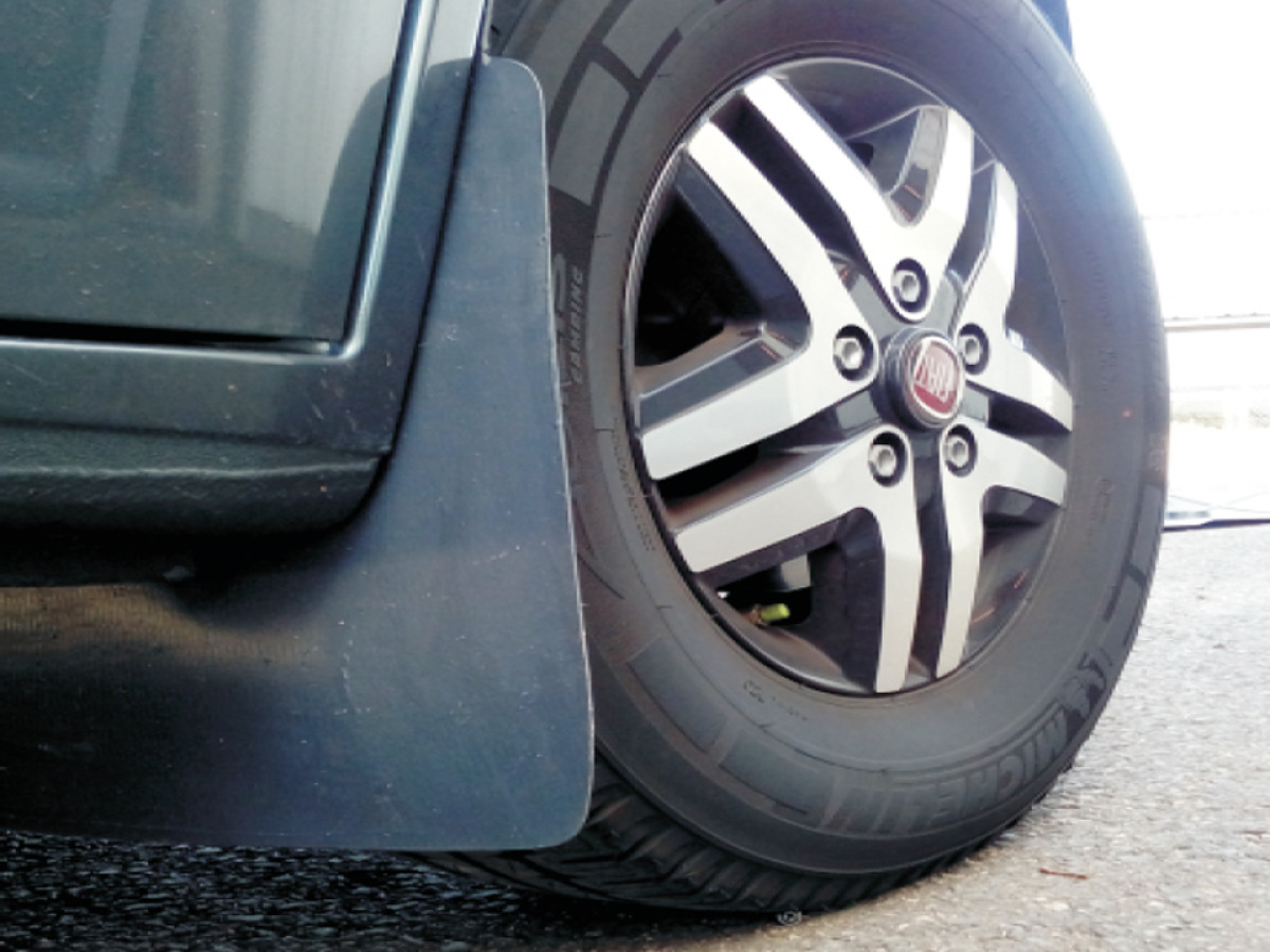 Innerskärmar till Fiat Ducato 07-26, bild 2 av 2