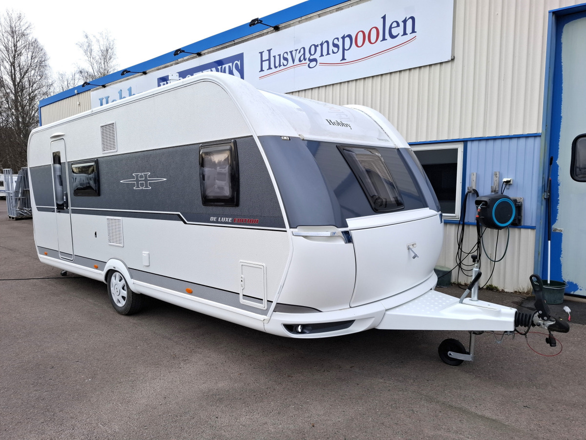 Hobby 560 KMFE DELUXE Alde, Ugn, Barnkammare, bild 1 av 11