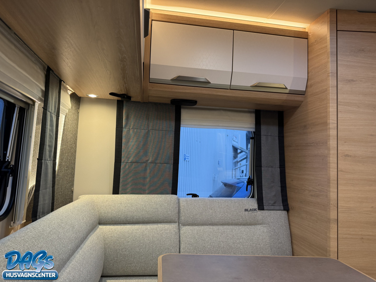 Knaus SÜDWIND 500 EU BLACK SELECTION KAMPANJ, bild 8 av 17