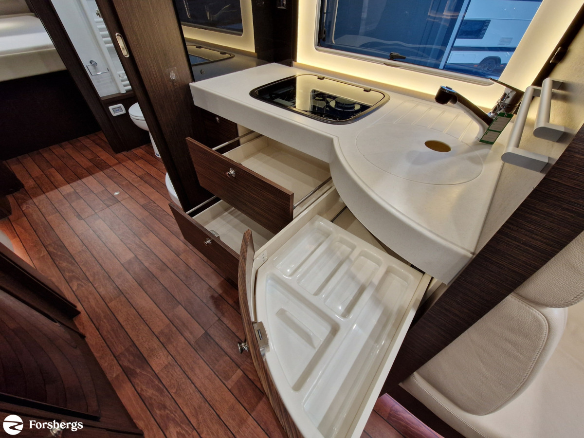 Concorde CHARISMA 900 M // Luftfjädring, Hydt.ben, Queen, bild 11 av 45