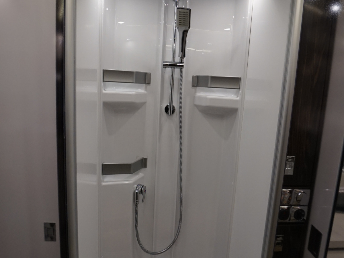 Bürstner Elegance 910 - 3.95 ränta utökad garanti, bild 13 av 24