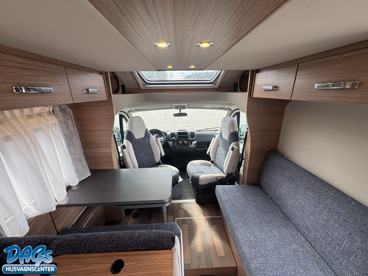 Weinsberg CaraSuite 650 MF DEMOUTFÖRSÄLJNING, bild 7 av 16