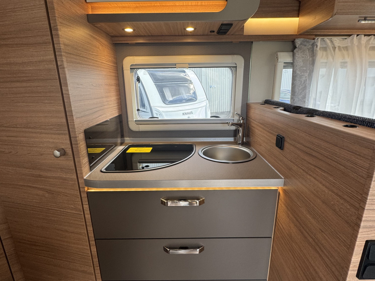 Weinsberg CaraSuite 650 MF DEMOUTFÖRSÄLJNING, bild 9 av 16