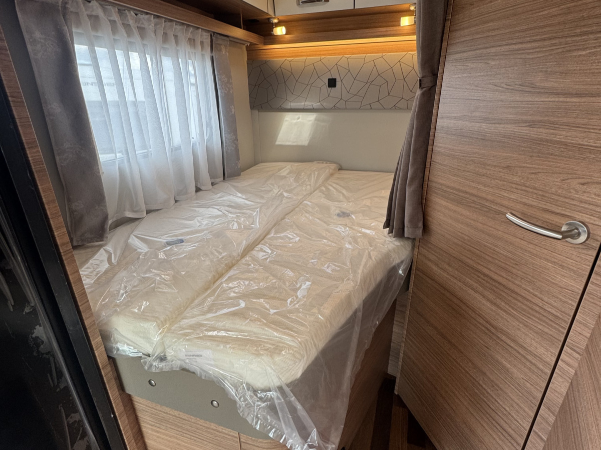 Weinsberg CaraSuite 650 MF DEMOUTFÖRSÄLJNING, bild 14 av 16