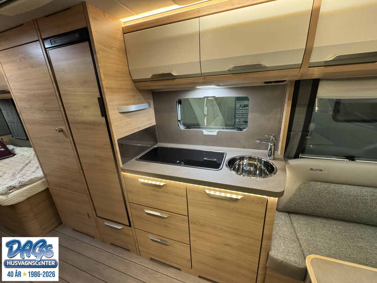 Knaus SÜDWIND 540 UE BLACK SELECTION KAMPANJ, bild 6 av 11