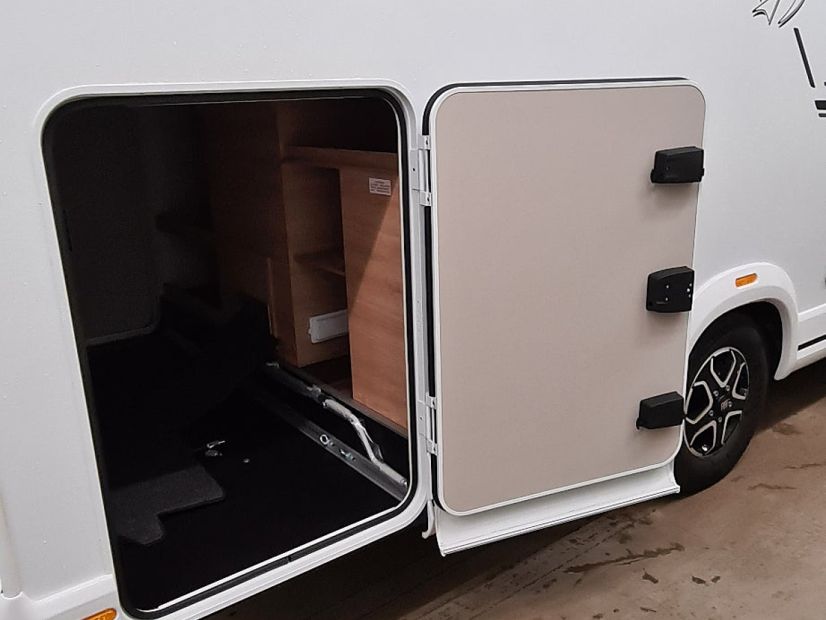 Knaus Knaus Live I 700 MEG Nordic Paket, bild 4 av 18