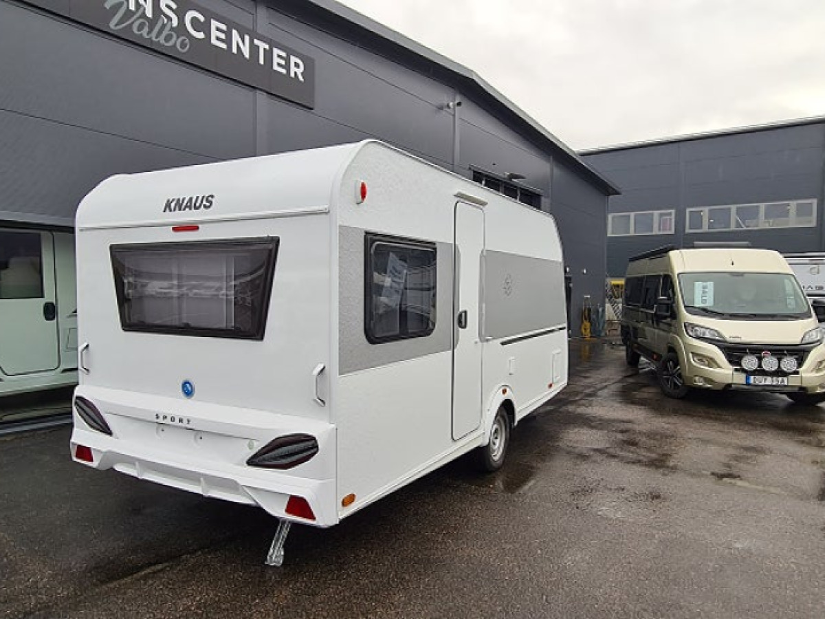 Knaus 450 FU Sport Golvvärme, bild 2 av 6
