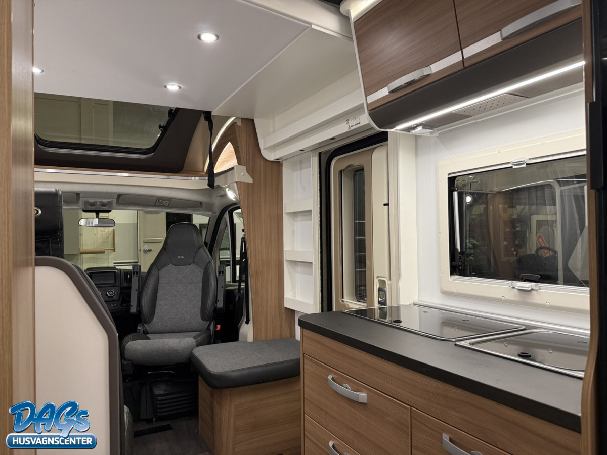 Adria Matrix 600 SL AXESS, bild 10 av 18