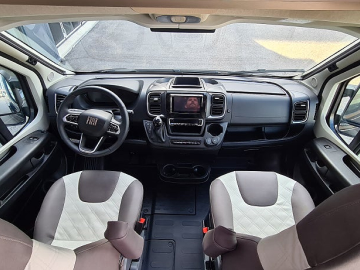 Knaus 600 ME BoxLife Platinum Automatlåda Lyftsäng, bild 6 av 13