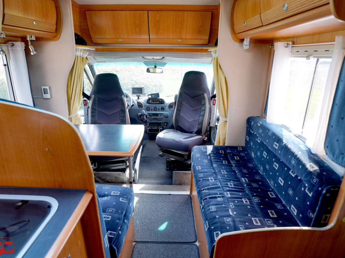 Pilote Pacific 72 Dubbelsäng Renoveringsobjekt, bild 14 av 35