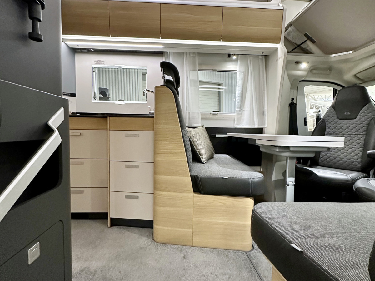 Adria CORAL XL 660 SL, bild 6 av 16