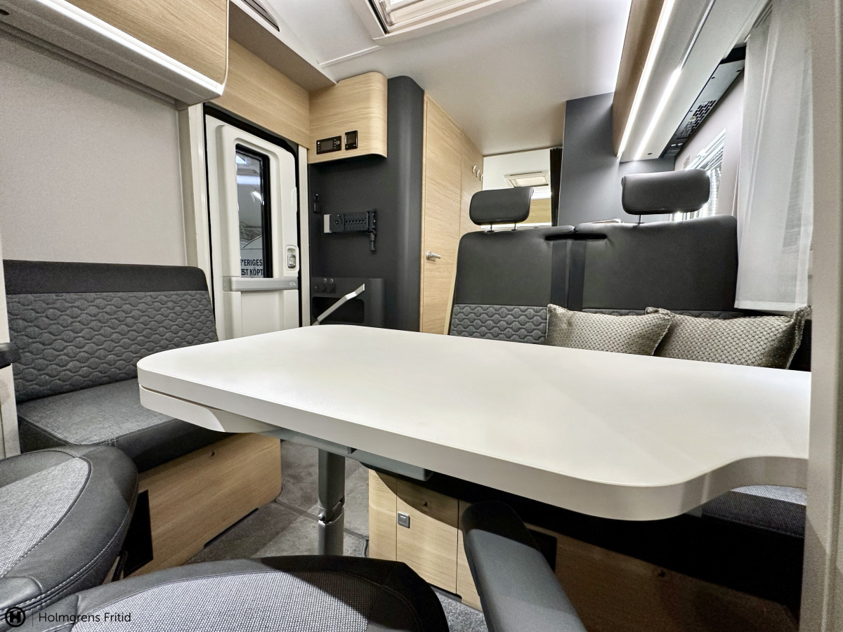 Adria CORAL XL 660 SL, bild 8 av 16