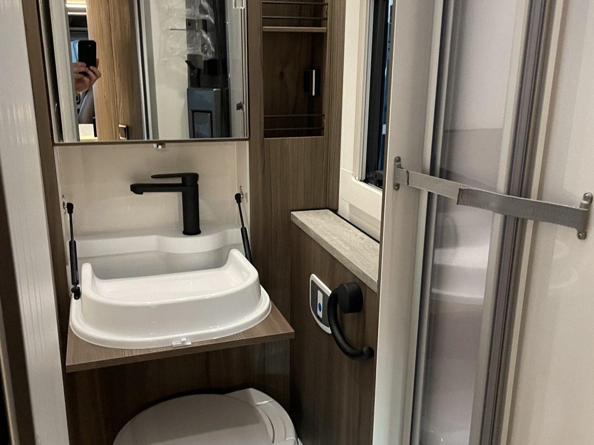 KABE TRAVEL MASTER NOVUM N720 LXL, bild 14 av 15