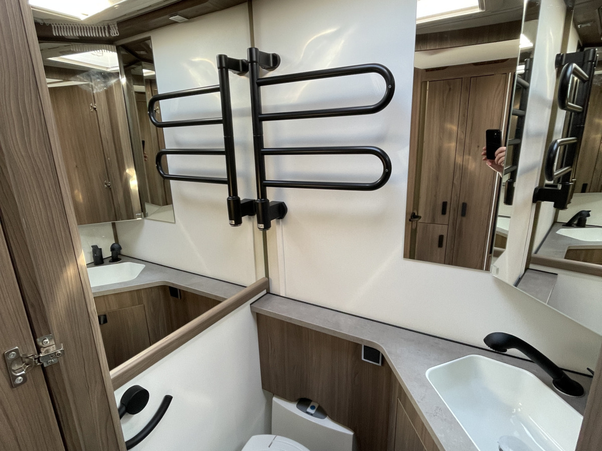 KABE ROYAL 560 GLE KS, bild 8 av 10