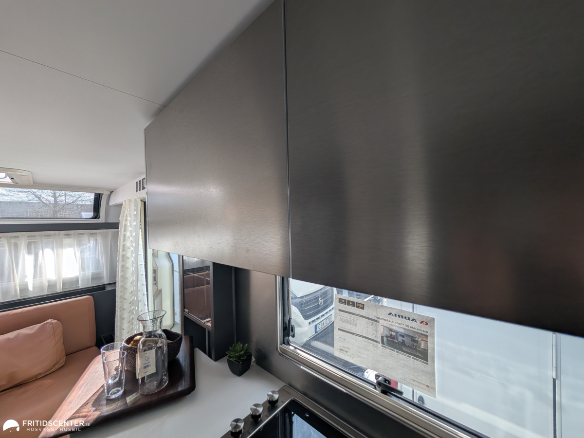 Adria Astella 644 DP *Hotellkänsla på hjul / ALDE / Panoramafönster, bild 28 av 46