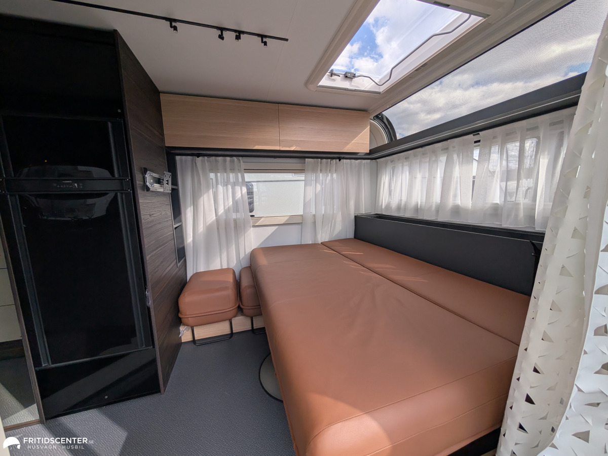 Adria Astella 644 DP *Hotellkänsla på hjul / ALDE / Panoramafönster, bild 35 av 46