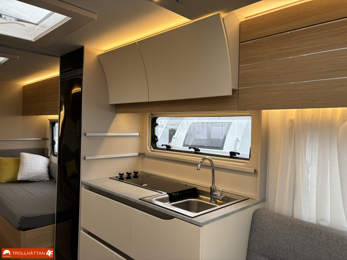 Adria ADORA 572 UT *ALDE / Plus-paket*, bild 3 av 19