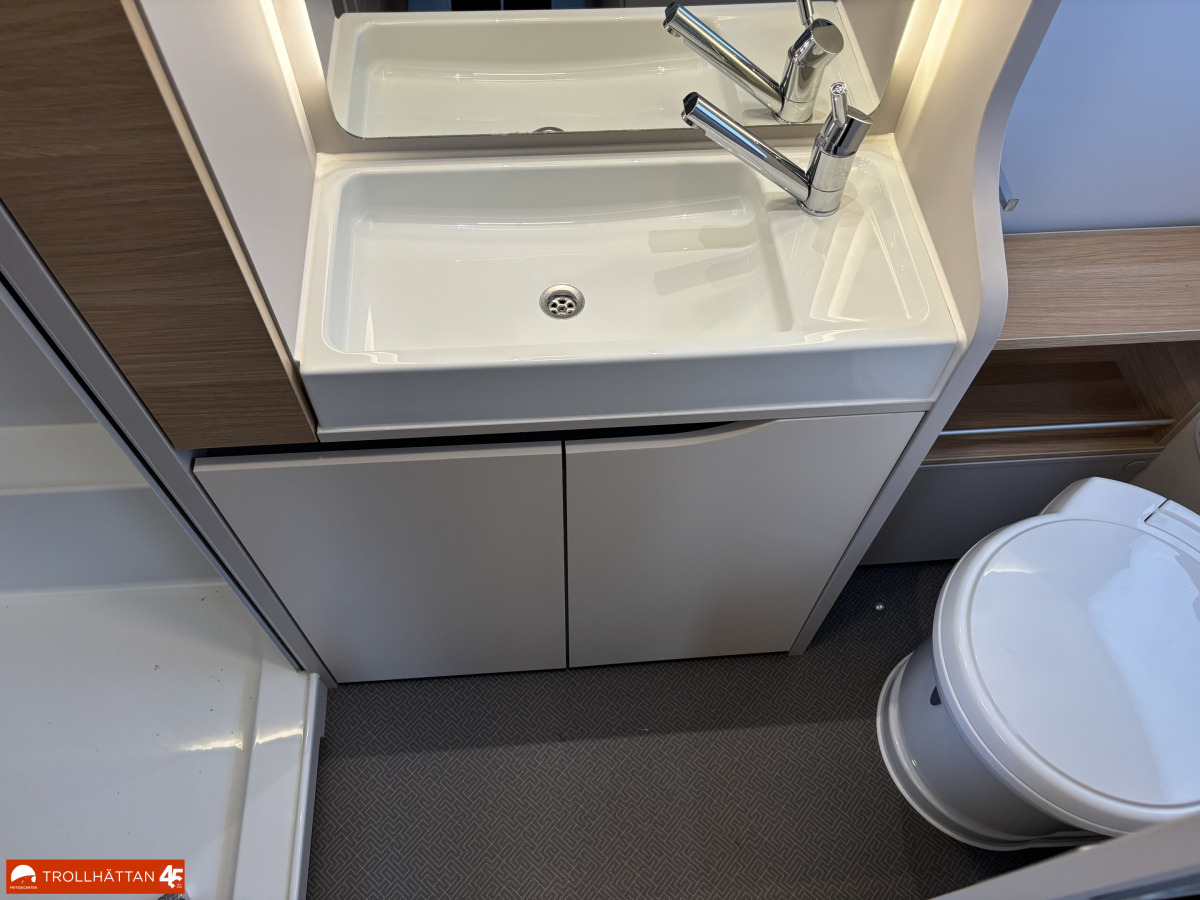 Adria ADORA 572 UT *ALDE / Plus-paket*, bild 12 av 19