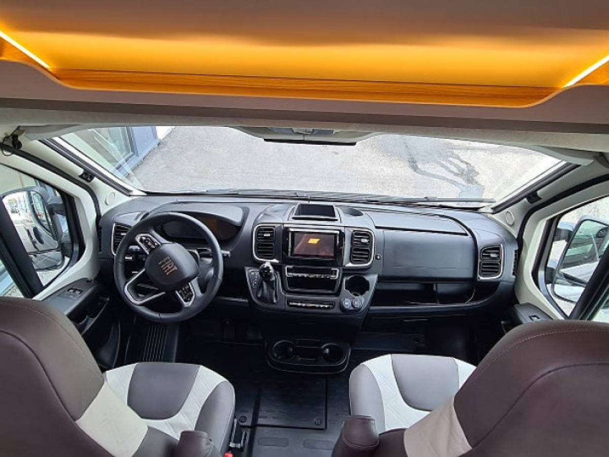 Knaus 540 MQ BoxLife Platinum Automat lyftsäng adaptiv farthållare, bild 5 av 14