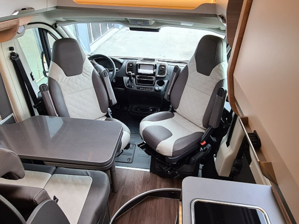 Knaus 540 MQ BoxLife Platinum Automat lyftsäng adaptiv farthållare, bild 8 av 14
