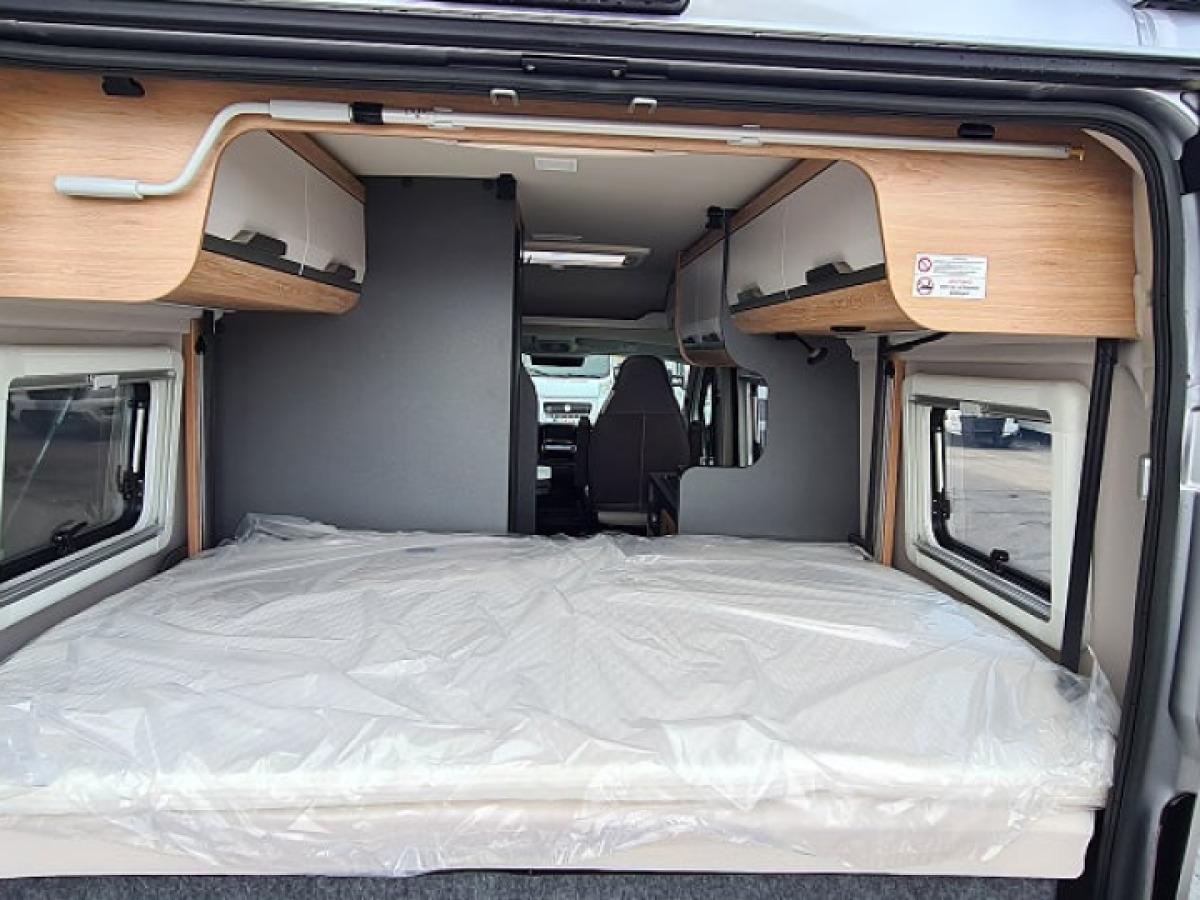 Knaus 540 MQ BoxLife Platinum Automat lyftsäng adaptiv farthållare, bild 11 av 14