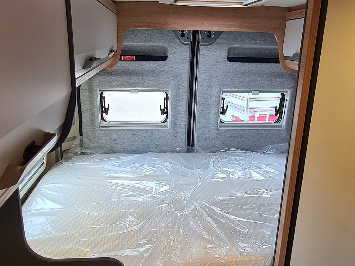 Knaus 540 MQ BoxLife Platinum Automat lyftsäng adaptiv farthållare, bild 12 av 14