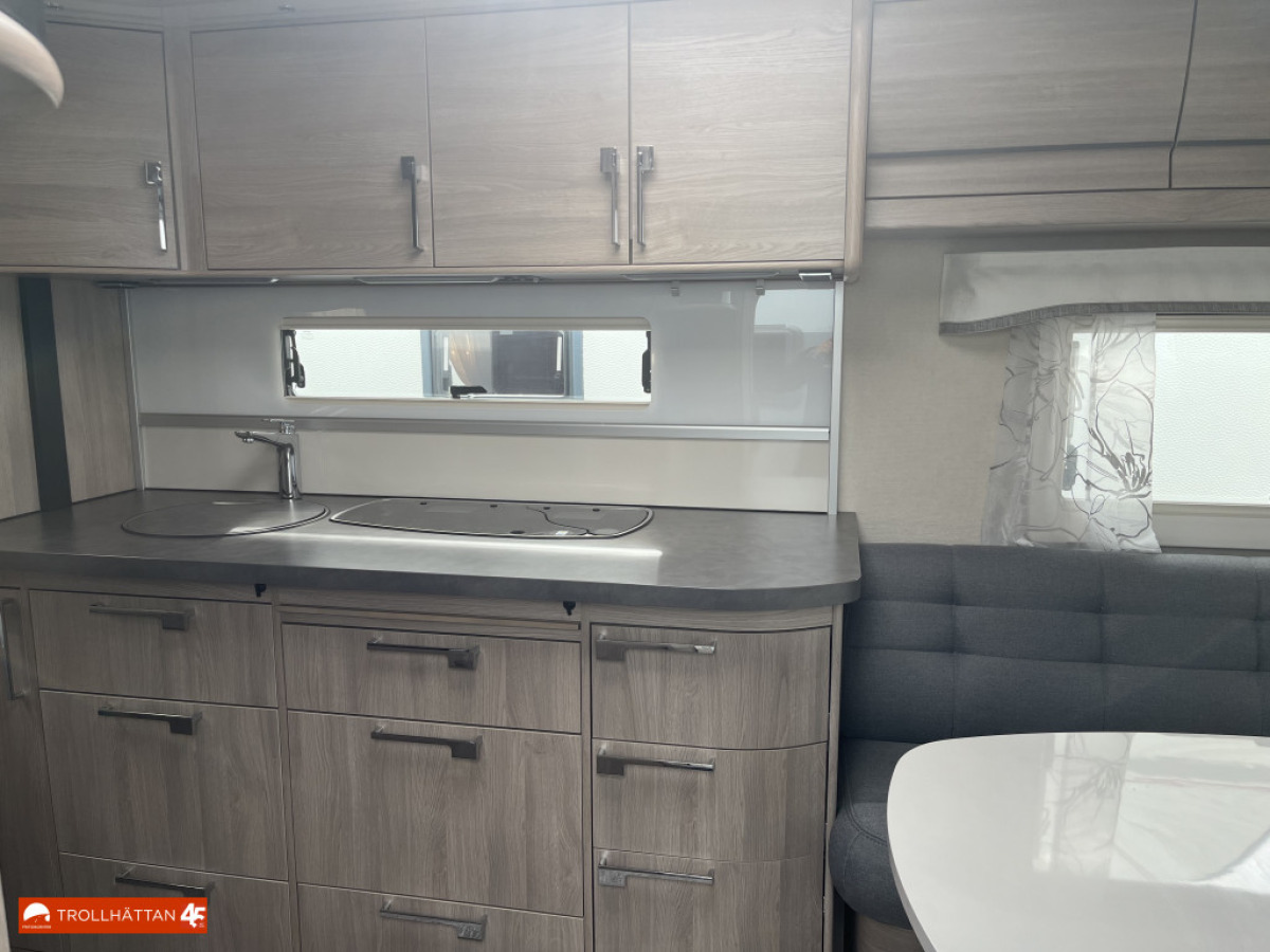 KABE AMETIST 560 XL *Åretrunt Husvagn*, bild 7 av 19