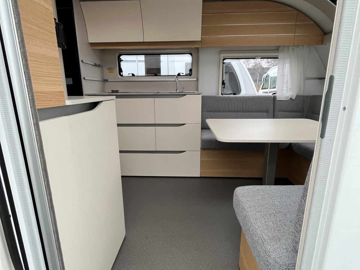 Adria ADORA 613 UT - 3.95 ränta utökad garanti, bild 5 av 18