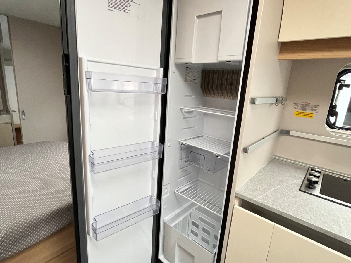 Adria ADORA 613 UT - 3.95 ränta utökad garanti, bild 12 av 18