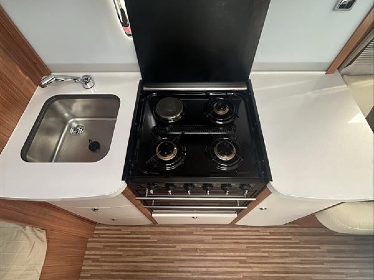 Adria ALPINA 763UK / Barnkammare / AC bodel /, bild 6 av 19