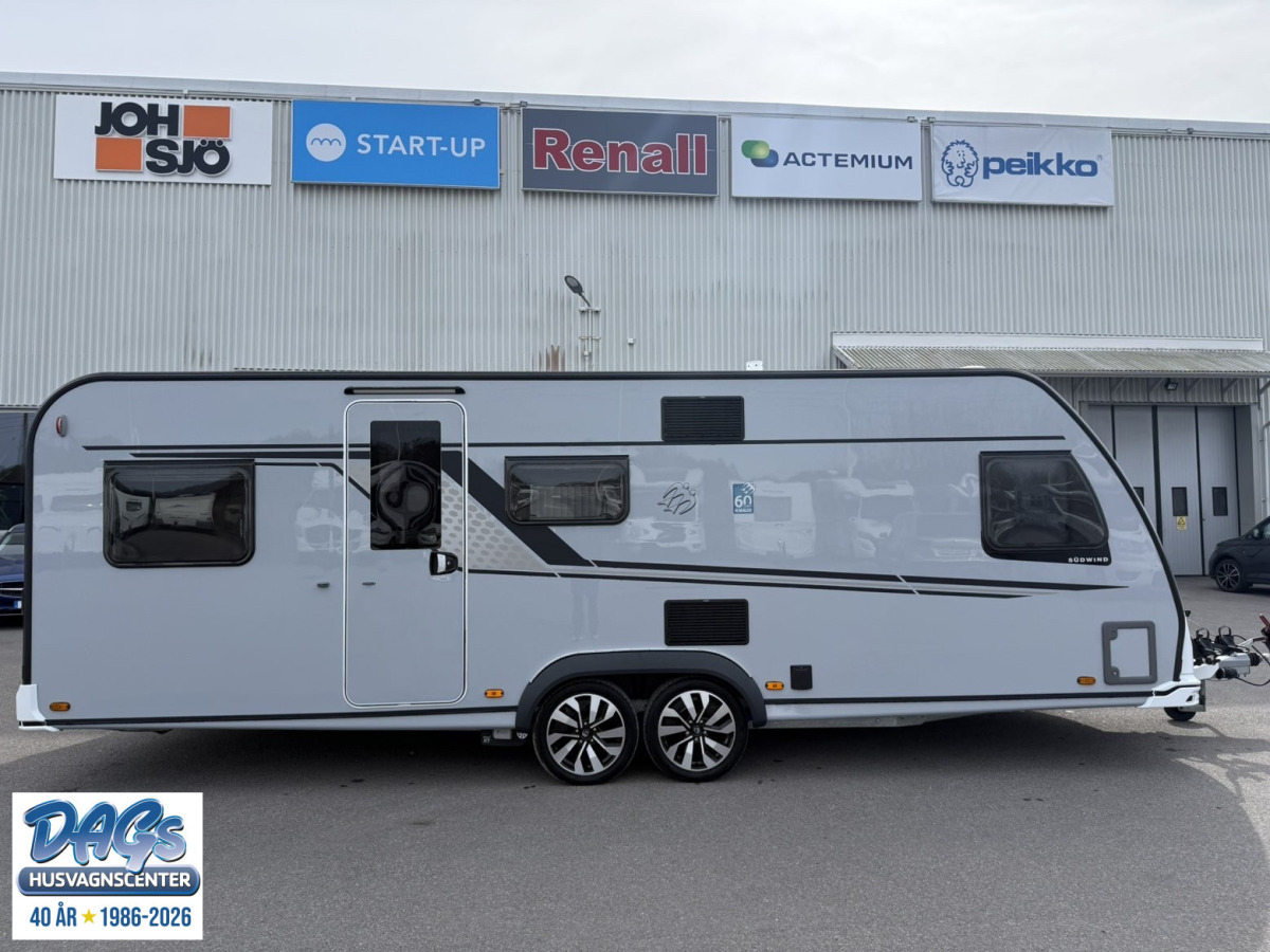 Knaus Südwind 650 FSK 60 Years, bild 3 av 18