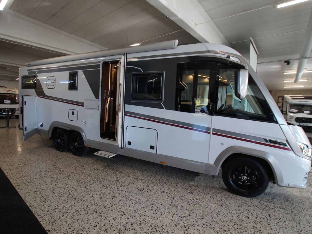Carthago C-line I 5.9 XL LE, Mercedes, bild 3 av 17