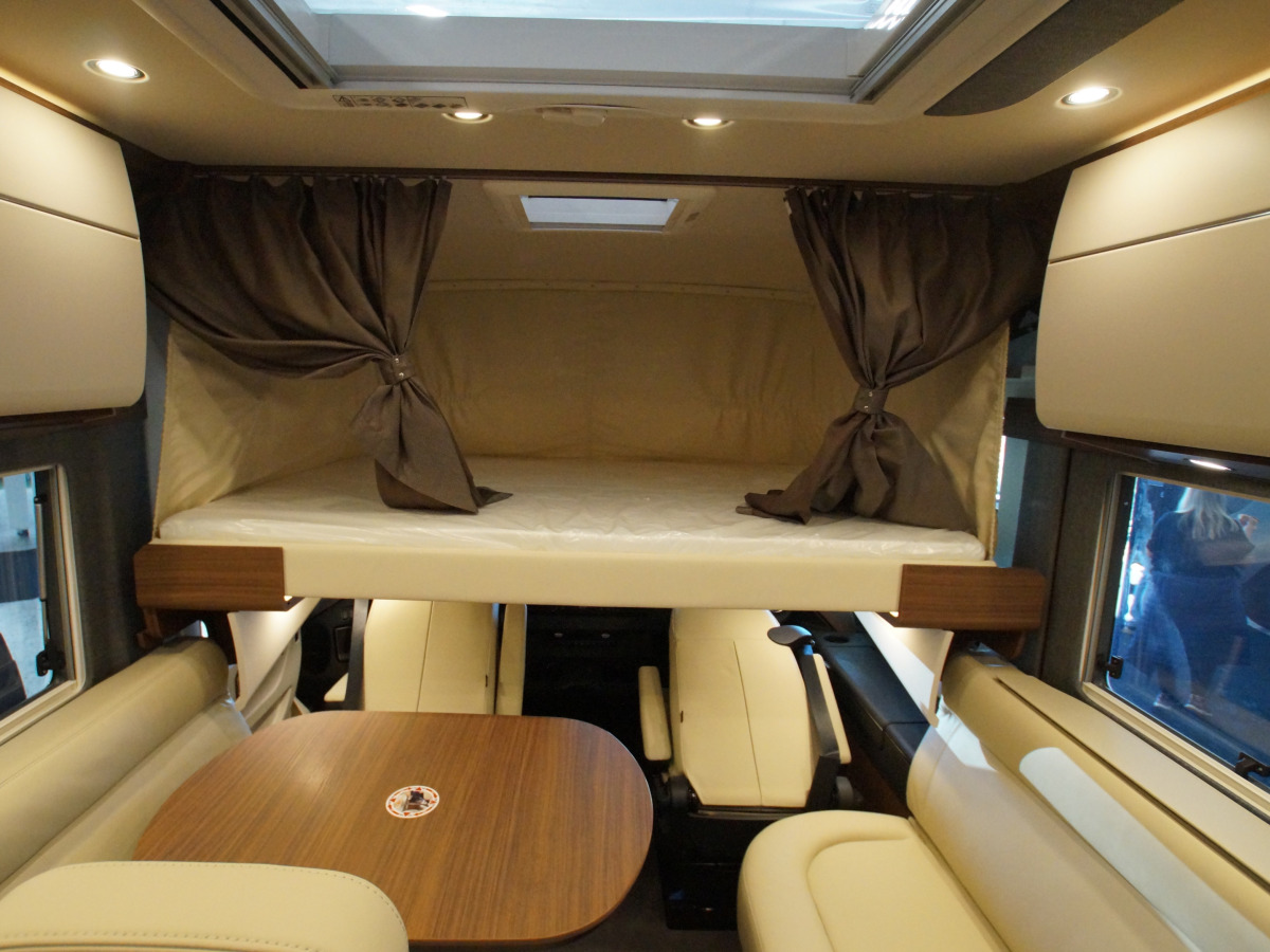 Carthago C-line I 5.9 XL LE, Mercedes, bild 17 av 17