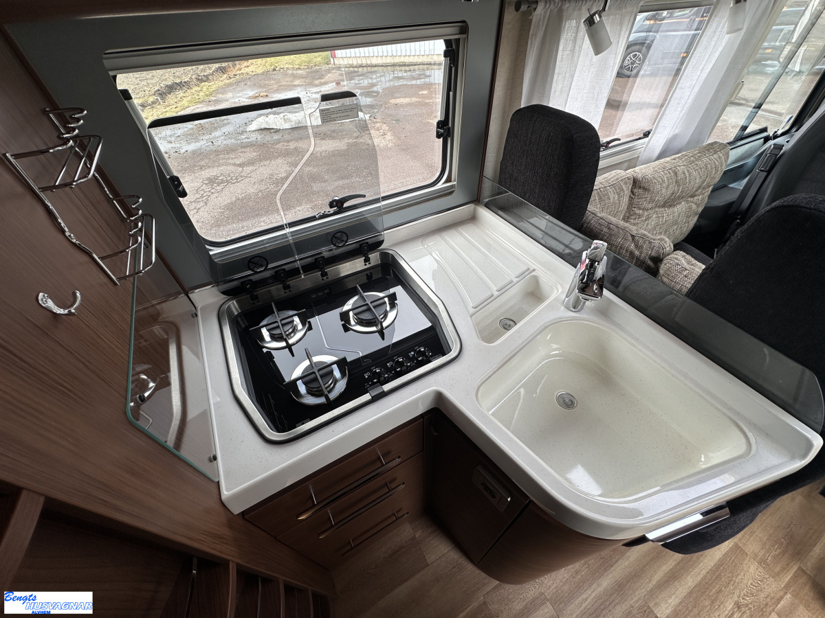 Niesmann ARTO 77 E ALDE LITIUM AC BODEL, bild 11 av 26