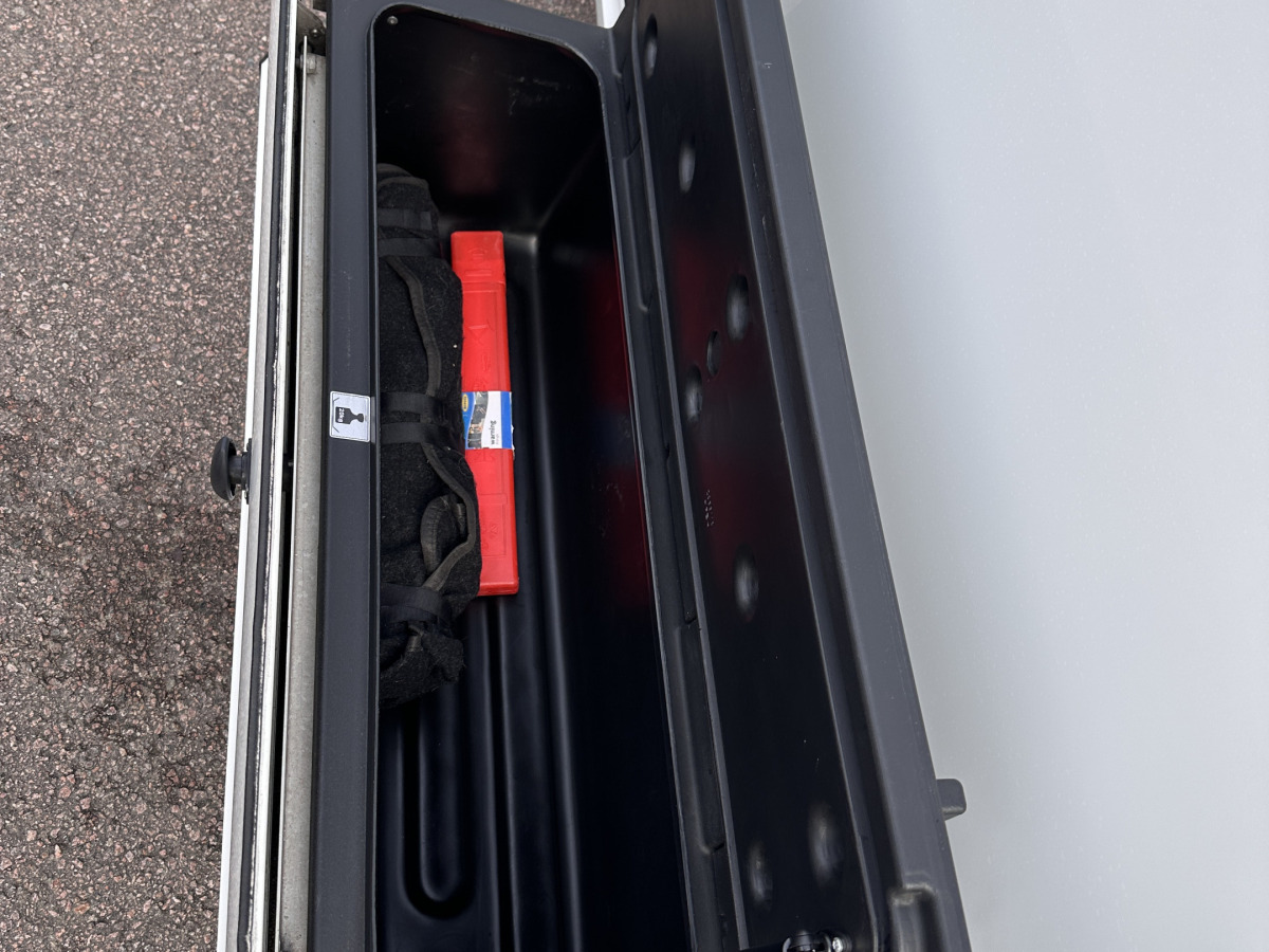 Niesmann ARTO 77 E ALDE LITIUM AC BODEL, bild 26 av 26
