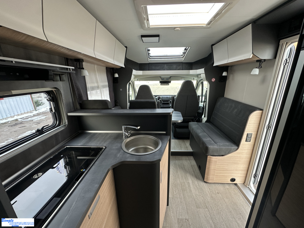 Hobby MAXIA T 740 WE - LÅGA LÅNGBÄDDAR SEP BADRUM SVERIGEPAKET, bild 20 av 22