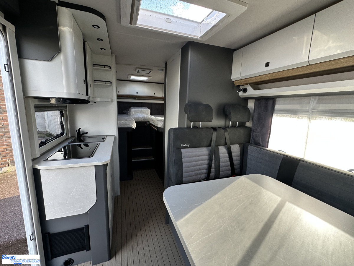 Hobby Prestige T 710 GE - Sverigepaket NYHET, bild 9 av 19