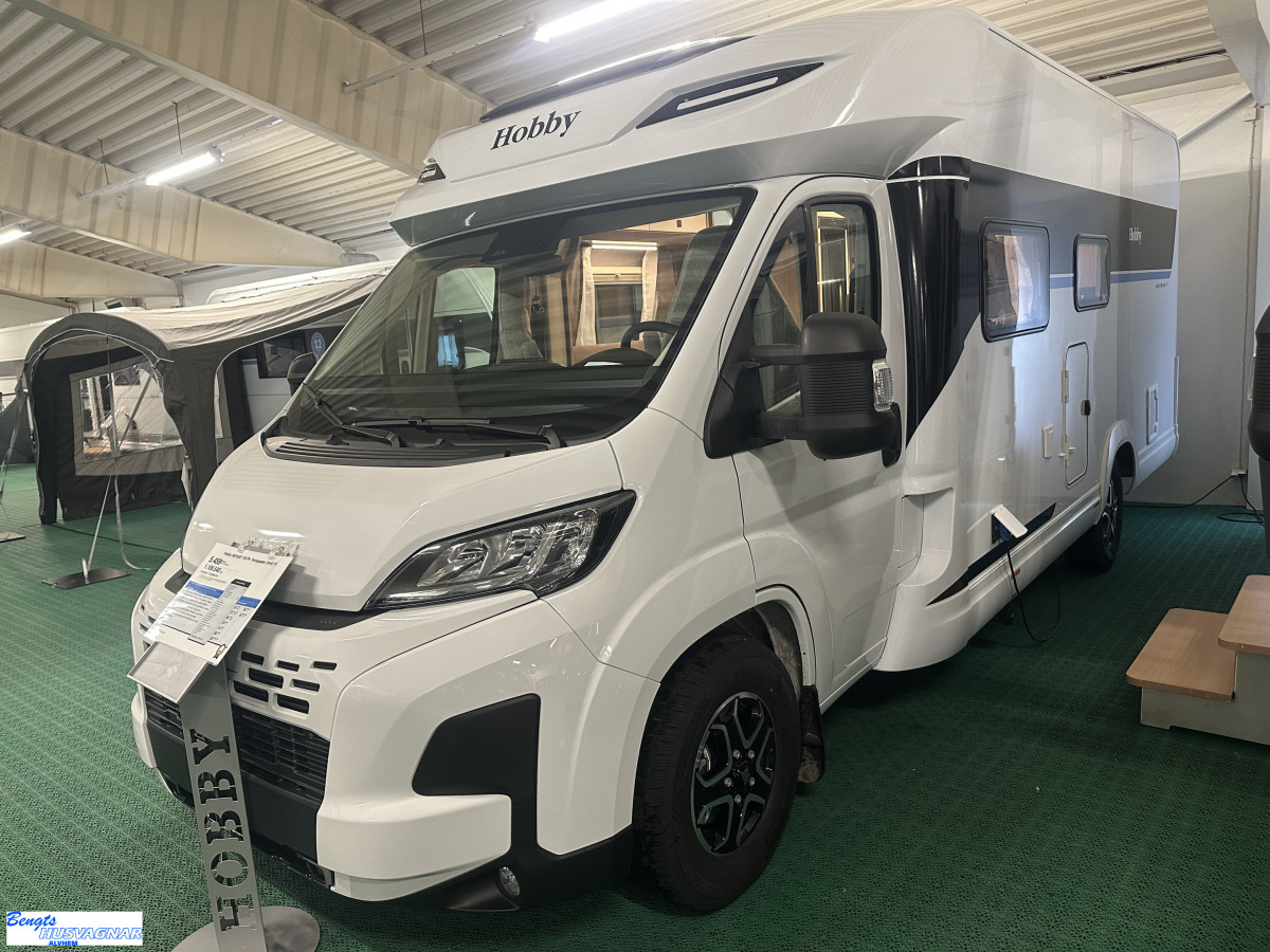 Hobby ONTOUR T 700 FH Sverigepaket NYHET, bild 2 av 20