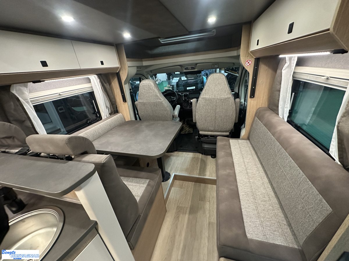 Hobby ONTOUR T 700 FH Sverigepaket NYHET, bild 5 av 20