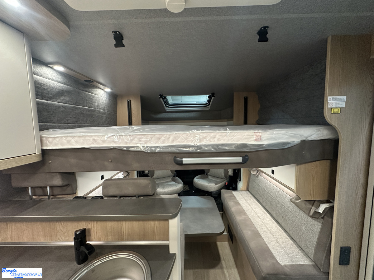 Hobby ONTOUR T 700 FH Sverigepaket NYHET, bild 18 av 20