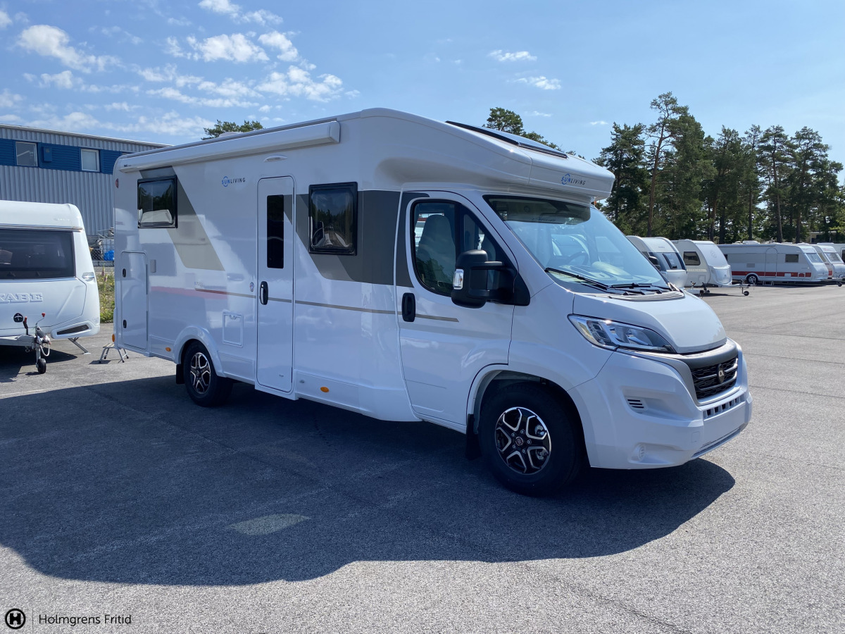Sun Living S 72 DL - Fiat 140HK HD 35L AUTOMAT B-KÖRKORT, bild 1 av 21