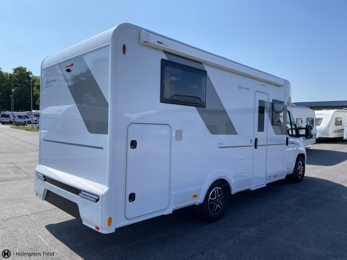 Sun Living S 72 DL - Fiat 140HK HD 35L AUTOMAT B-KÖRKORT, bild 3 av 21
