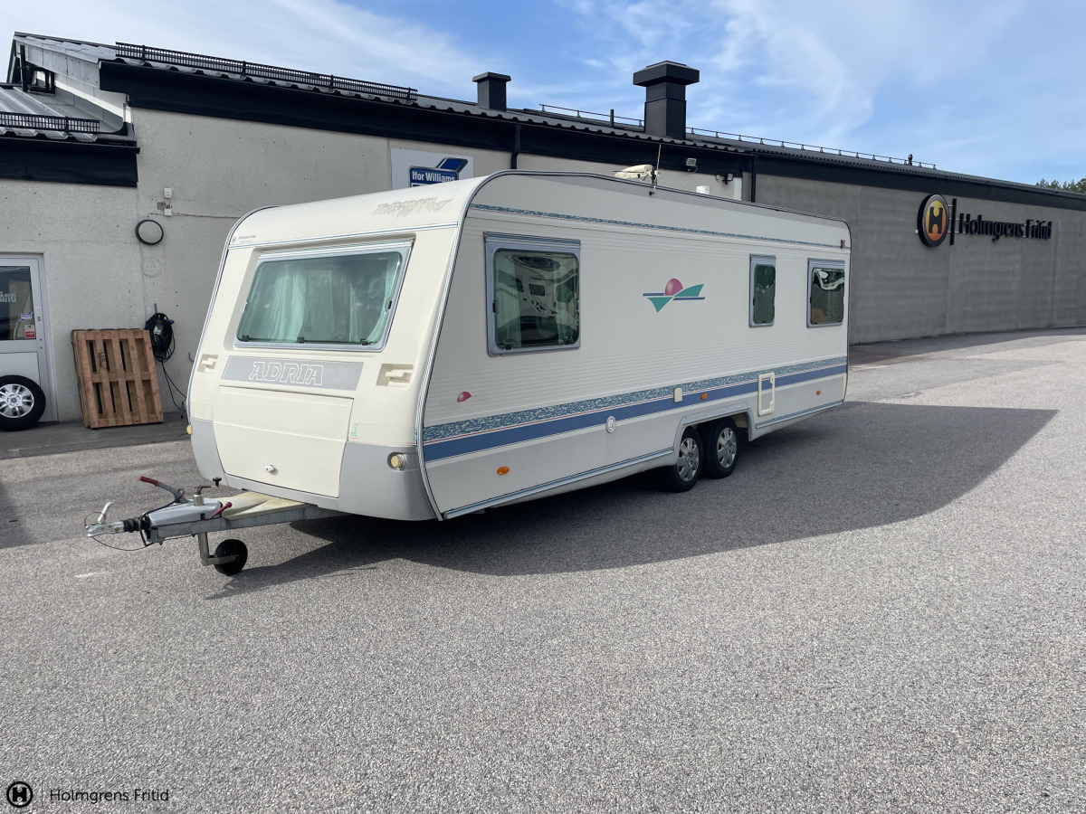 Adria Unica 613 UL ALDE LÅNGBÄDDAR, bild 6 av 22