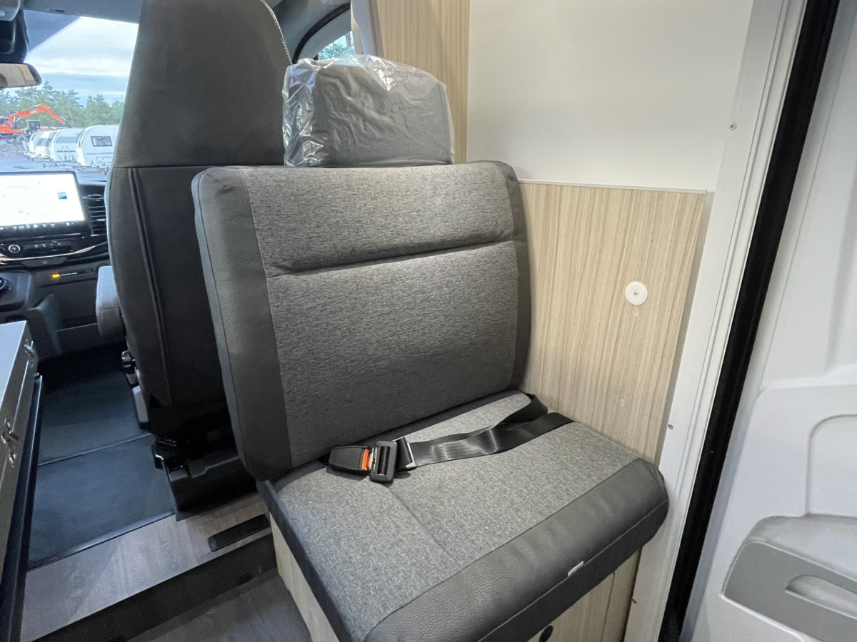 Sun Living C 70DL PLUSPAKET FORD TRUMA VÄRME, bild 16 av 26