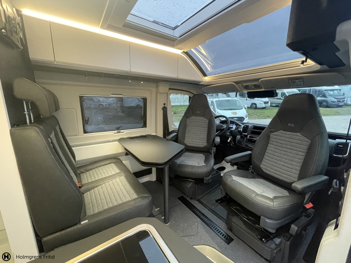 Adria TWIN SUPREME 600 SPB DIESELV. TRUMA 138L KOMP.KYL, bild 8 av 22