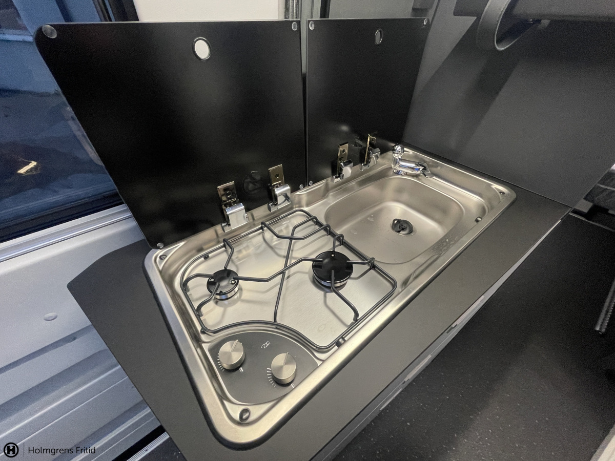 Adria TWIN SUPREME 600 SPB DIESELV. TRUMA 138L KOMP.KYL, bild 10 av 22