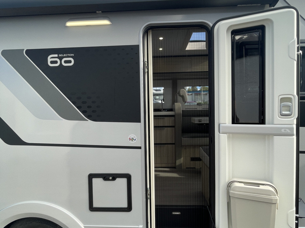 Adria COMPACT DL 60Y LÅNGBÄDDAR 60Y DESIGN, bild 9 av 42