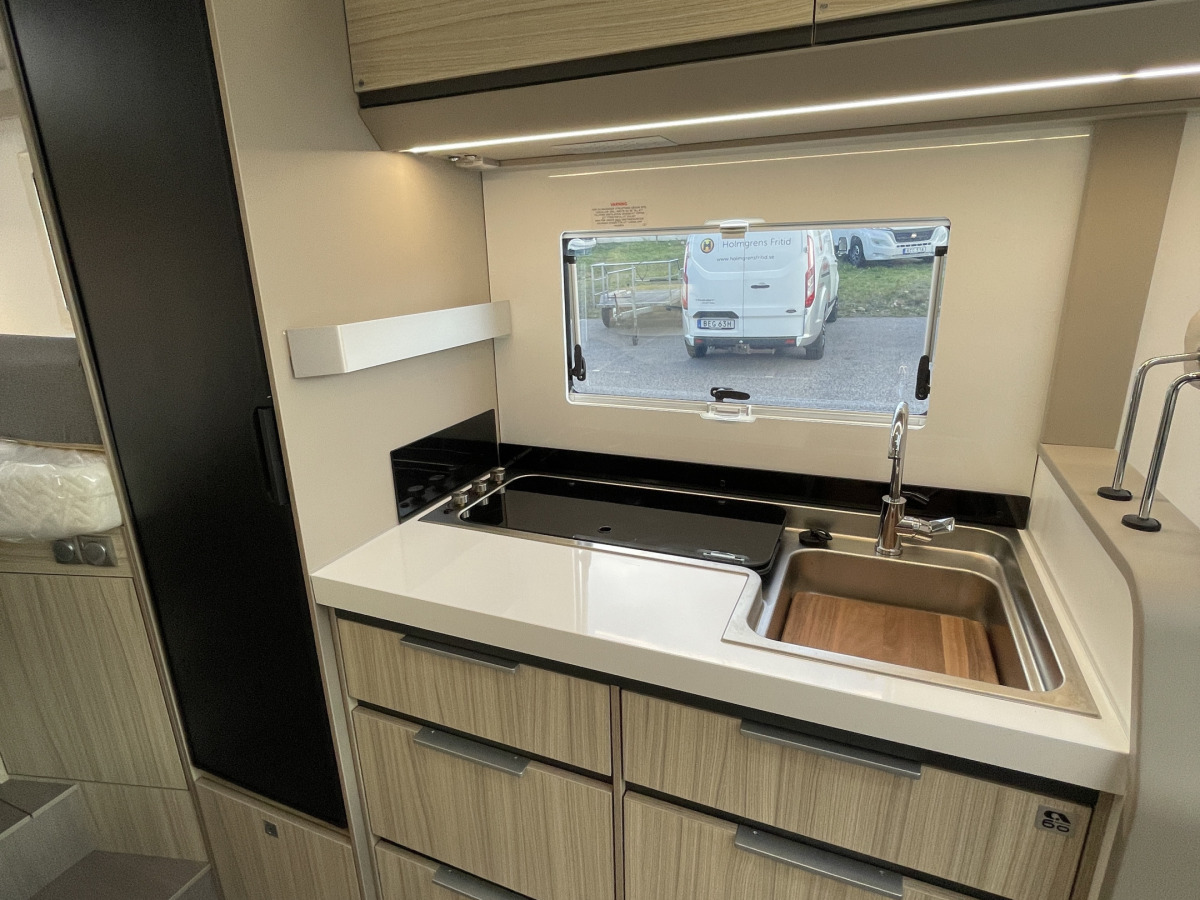 Adria COMPACT DL 60Y LÅNGBÄDDAR 60Y DESIGN, bild 15 av 42